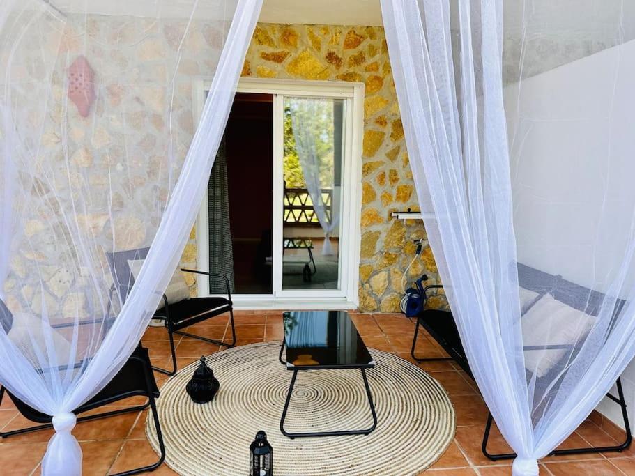 Encantador Vista Golf, Grande Terraza Apartamento